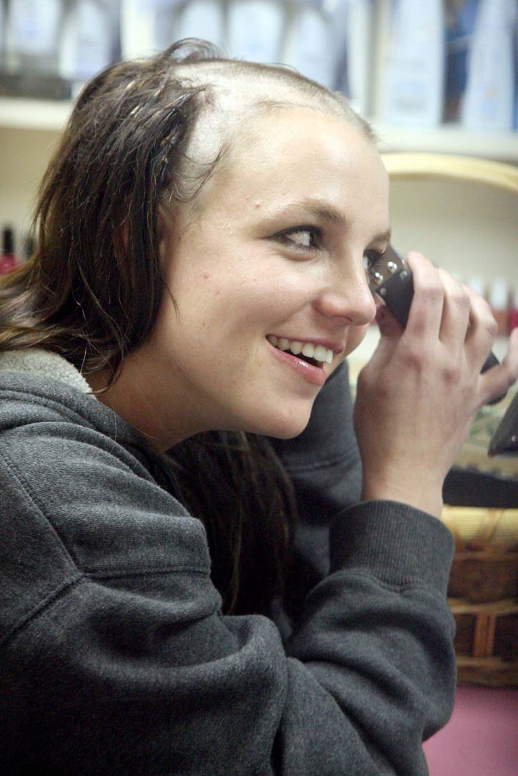 britney-spears-shaved-head